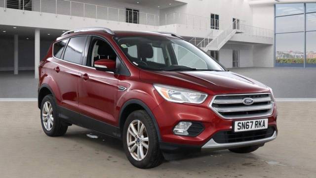 Ford Kuga 1.5 TDCi Zetec Euro 6 (s/s) 5dr SUV Diesel Red