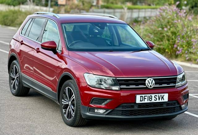 Volkswagen Tiguan 2.0 TDI SE Euro 6 (s/s) 5dr SUV Diesel Red