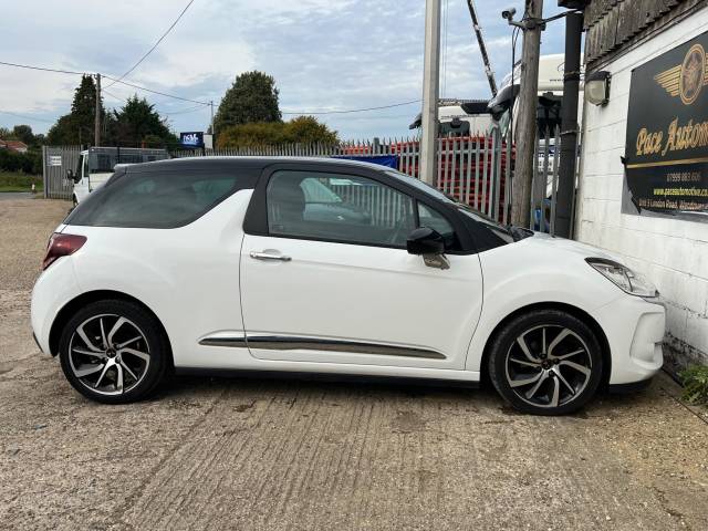 2017 DS AUTOMOBILES DS 3 1.6 BlueHDi Connected Chic Euro 6 (s/s) 3dr