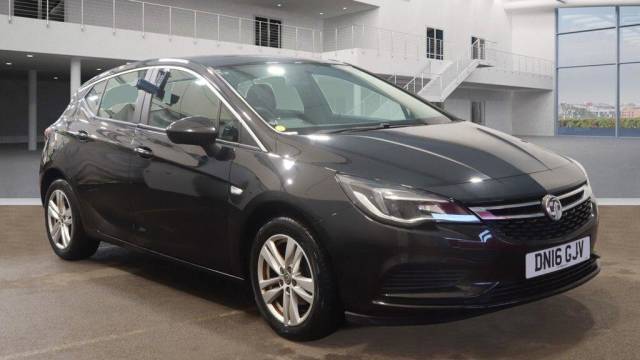 Vauxhall Astra 1.4i Design Euro 6 5dr Hatchback Petrol Black