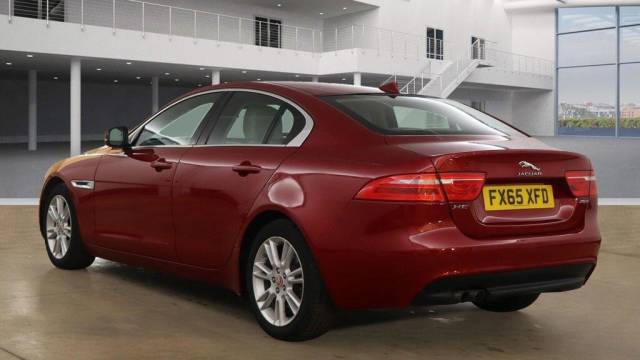 2015 Jaguar XE 2.0d Prestige Auto Euro 6 (s/s) 4dr
