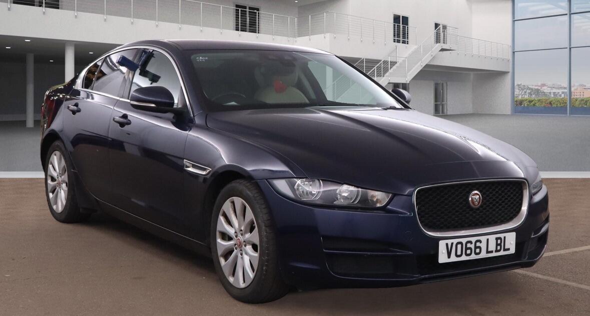 2016 Jaguar XE