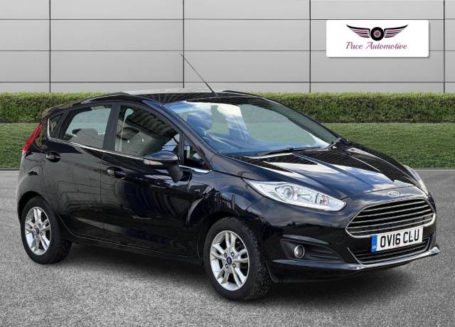 Ford Fiesta 1.0T EcoBoost Zetec Euro 6 (s/s) 5dr Hatchback Petrol Black