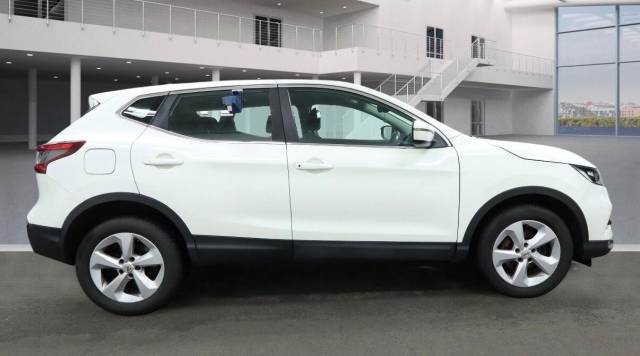 2017 Nissan Qashqai 1.5 dCi Acenta Euro 6 (s/s) 5dr