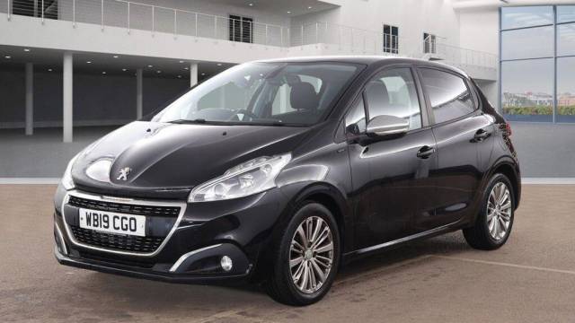 2019 Peugeot 208 1.2 PureTech Signature Euro 6 (s/s) 5dr