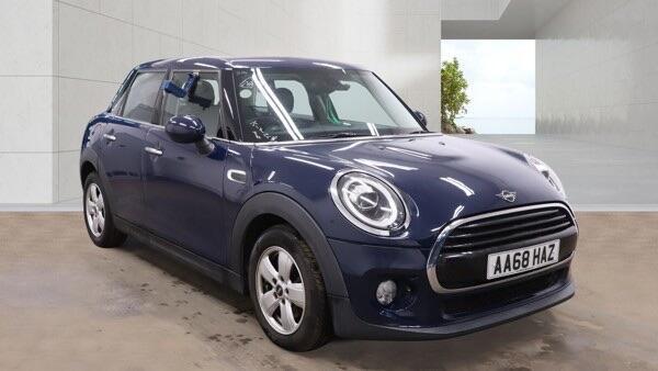 2018 Mini Hatch
