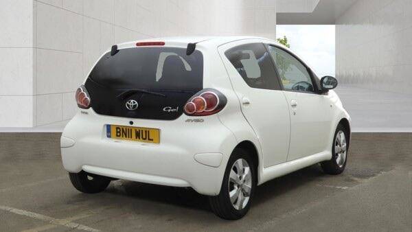2011 Toyota Aygo 1.0 VVT-i Go Euro 5 5dr