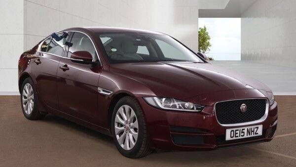Jaguar XE 2.0d Portfolio Auto Euro 6 (s/s) 4dr Saloon Diesel Red