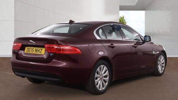2015 Jaguar XE 2.0d Portfolio Auto Euro 6 (s/s) 4dr