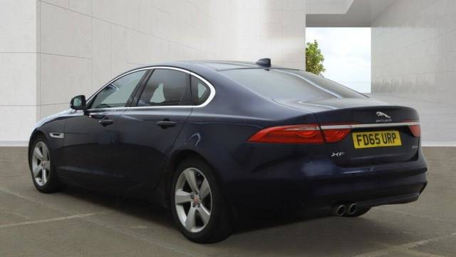 2015 Jaguar XF 2.0d Portfolio Auto Euro 6 (s/s) 4dr