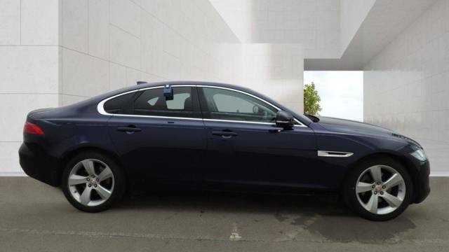 2015 Jaguar XF 2.0d Portfolio Auto Euro 6 (s/s) 4dr