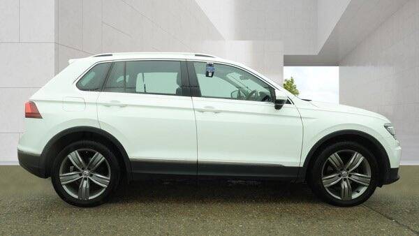 2018 Volkswagen Tiguan 2.0 TDI SEL Euro 6 (s/s) 5dr
