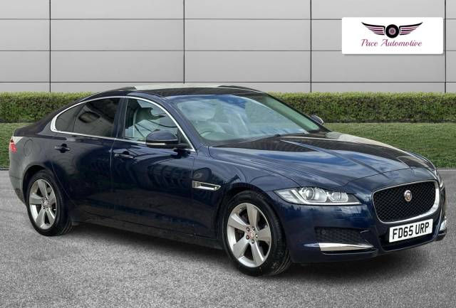 Jaguar XF 2.0d Portfolio Auto Euro 6 (s/s) 4dr Saloon Diesel Blue