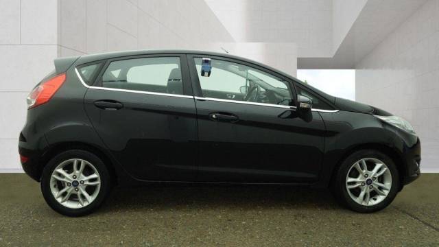 2017 Ford Fiesta 1.0T EcoBoost Zetec Euro 6 (s/s) 5dr