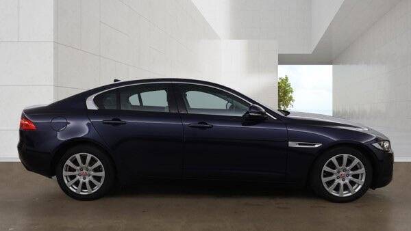 2016 Jaguar XE 2.0d SE Auto Euro 6 (s/s) 4dr