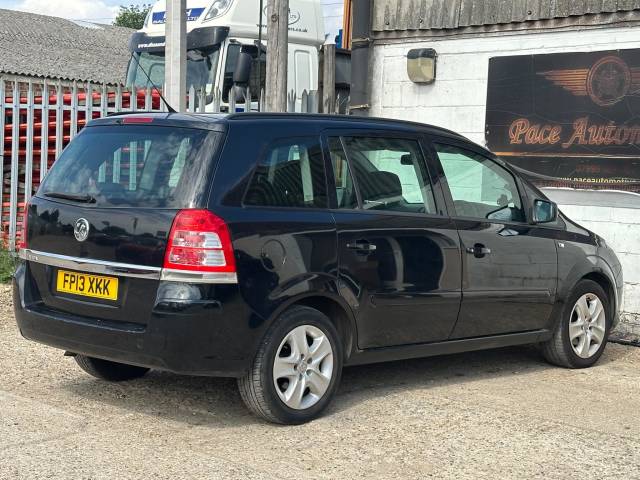 2013 Vauxhall Zafira 1.6 16V Exclusiv Euro 5 5dr