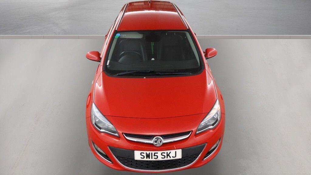 2015 Vauxhall Astra thumbnail 7