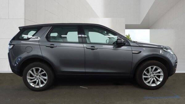 2017 Land Rover Discovery Sport 2.0 TD4 SE Tech Auto 4WD Euro 6 (s/s) 5dr