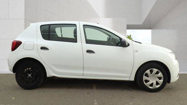 2020 Dacia Sandero 1.0 SCe Essential Euro 6 5dr