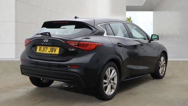 2017 Infiniti Q30 1.5d Business Executive DCT Euro 6 (s/s) 5dr